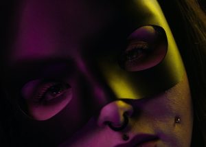 Cheek Piercing in Köln